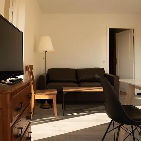 Apartman Le Lavandou: Appt T2 + Cabine, 250m Plage, Animaux Admis, Parking, Climatisation, 4-5 Pers. - Fr-1-803-18 *