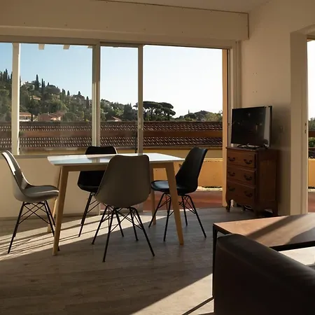 شقة Le Lavandou: Appt T2 + Cabine, 250m Plage, Animaux Admis, Parking, Climatisation, 4-5 Pers. - Fr-1-803-18 *