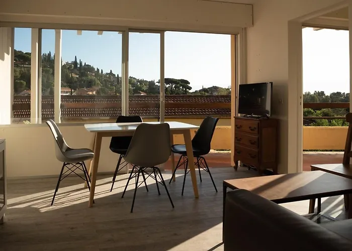 Apartman Le Lavandou: Appt T2 + Cabine, 250m Plage, Animaux Admis, Parking, Climatisation, 4-5 Pers. - Fr-1-803-18 *